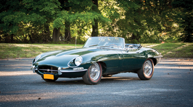Jaguar E-Type Series 1½ 4.2-Litre Roadster (1968) - als Lot 285 an der RM Auction Hershey vom 9./10. Oktober 2014