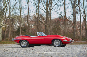 Jaguar E-Type Series 1 ½ 4.2 Roadster (1968) - als Lot 069 angeboten an der Bonhams Scottsdale Versteigerung am 28. Januar 2016