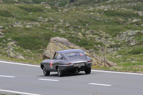 Jaguar E-Type Series 1 Flat Floor (1962) - Flüelapass - Passione Caracciola 2017