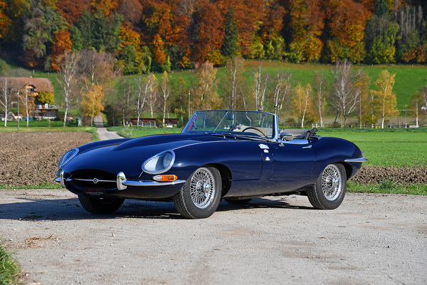 Bild Jaguar E-Type Series 1 Roadster (1963) - als Lot 59 angeboten an der Versteigerung der Oldtimer Galerie Toffen am 22. März 2025