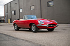 Bild: Jaguar E-Type Series 1 Roadster (1964) - als Lot 202 an der RM Sotheby’s Arizona Versteigerung 2025