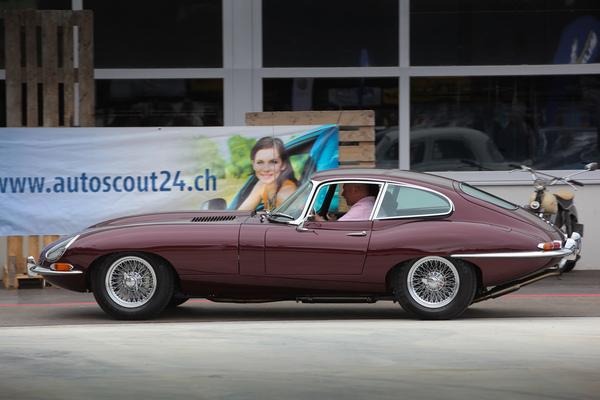 Jaguar E-Type Series 1 - bei der Abfahrt (Dolder Classics Mai 2018)