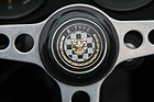 Jaguar E-Type Series 2 (1970) - Hupknopf mit Jaguar-Emblem