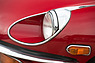 Jaguar E-Type Series 2 (1970) - auch die Serie-2-Scheinwerfer können gefallen (© Daniel Reinhard, 2021) Jaguar E-Type Series 2 (1970) - auch die Serie-2-Scheinwerfer können gefallen (© Daniel Reinhard, 2021)