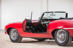Jaguar E-Type Series 2 (1970) - bereit zur Losfahrt