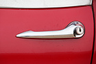 Jaguar E-Type Series 2 (1970) - elegant geformte Türgriffe