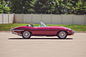 Jaguar E-Type Series 2 4.2-Litre Roadster (1970) - als Lot 115 an der RM Auction Motor City vom 26. Juli 2014 (© Nick Fancher - Courtesy RM Auctions, 2014) Jaguar E-Type Series 2 4.2-Litre Roadster (1970) - als Lot 115 an der RM Auction Motor City vom 26. Juli 2014 (© Nick Fancher - Courtesy RM Auctions, 2014)