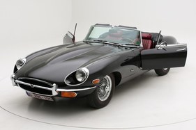 Jaguar E-Type Series 2 4.2-Litre Roadster (1971) - as Lot 41 at the Bonhams Autoworld Autumn Auction on September 6, 2020