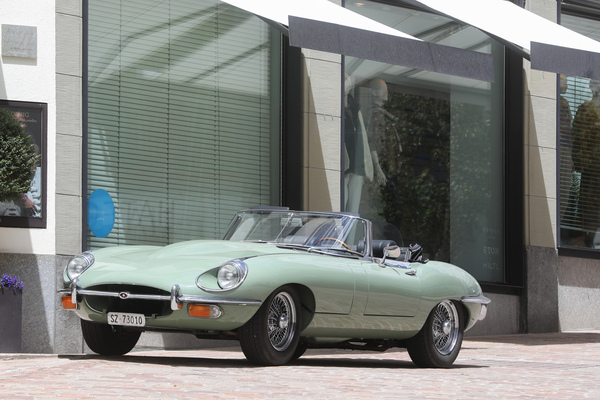 Jaguar E-Type Series 2 OTS (1968) - 30. BCCM St. Moritz “Safari Edition” 2024