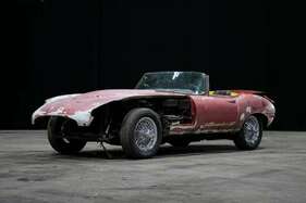 Jaguar E-Type Series 2 Roadster (1970) - als Lot 765 an der Silverstone Auctions Classic Cars May Versteigerung 2021