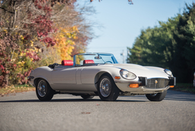 Jaguar E-Type Series 3 V-12 Roadster (1974) - als Lot 166 angeboten von RM/Sotheby's in Arizona am 28./29. Januar 2016