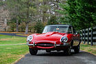 Jaguar E-Type Series I 3.8 'Flat Floor' Roadster (1961) - als Lot 223 angeboten an der Bonhams Amelia Island Versteigerung am 3. März 2022