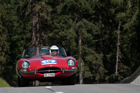 Jaguar E-Type Series I 3.8 Litre (1963) an der Arosa ClassicCar 2013 - Arosa Classic Trophy