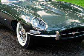 Jaguar E-Type Series I 3.8-Litre Roadster (1961) - offered as Lot 005 at the Gooding & Co Pebble Beach auction on August 18/19, 2023