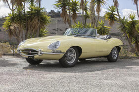 Jaguar E-Type Series I 4.2 Roadster (1965) - als Lot 168 angeboten an der Bonhams Scottsdale Versteigerung am 27. Januar 2023