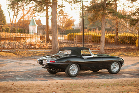 Bild Jaguar E-Type Series I 4.2 Roadster (1966) - als Lot 008 angeboten an der Bonhams Scottsdale Versteigerung am 27. Januar 2022