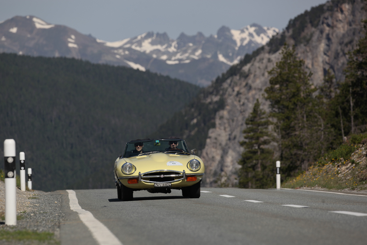 Jaguar E-Type Series II OTS (1969) - Stelvio Rally - British Classic Car Meeting 2019