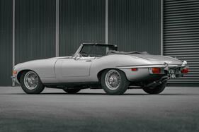 Bild Jaguar E-Type Series II Roadster to US Specification (1970) - als Lot 119 angeboten an der Bonhams 'Les Grandes Marques à Monaco’ Versteigerung am 13. Mai 2022
