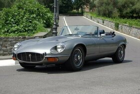 Jaguar E-Type Series III Auto Convertible (1974) - angeboten an der Catawiki Premium-Oldtimer Versteigerung vom 16. Dezember 2022 bis 2. Januar 2023