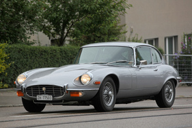 Jaguar E-Type Series III V12 (1973) - als Coupé - Albisgütli Classics - Cars & Bikes August 2021