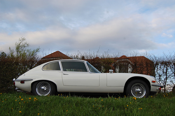 Jaguar E-Type V12 Coupé (1972) - als Lot 34 an der Versteigerung der Oldtimer Galerie in Toffen am 28. März 2020