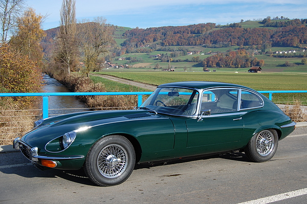 Jaguar E Type V12 Coupé (1972) - angeboten als Lot 55 an der Versteigerung der Oldtimer Galerie Toffen vom 1. Dezember 2012