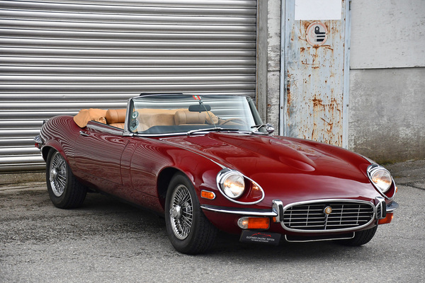 Bild Jaguar E-Type V12 Roadster (1973) - als Lot 81 an der Versteigerung der Oldtimer Galerie in Toffen am 28. März 2020