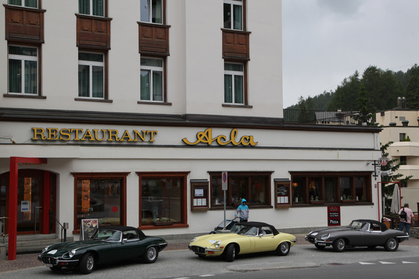 Jaguar E-Type der Serie III und der Serie I - Concorso d'Eleganza - British Classic Car Meeting 2019