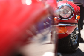 Jaguar E-Type in Rot - British Classic Car Meeting St. Moritz 2015 Jaguar E-Type in Rot - British Classic Car Meeting St. Moritz 2015