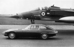Jaguar E V12 (1971) - das V-12-Coupé mit seinem Namensvetter, dem B.A.C. Breguet Jaguar Überschallflugzeug
