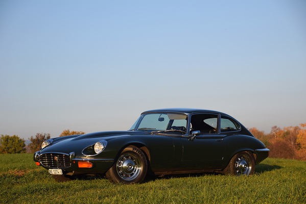 Jaguar E V12 Coupé (1973) - gemeldet als Lot 109 an der Versteigerung der Oldtimer Galerie in Gstaad am 29. Dezember 2018