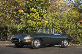 Jaguar E-type Series 1 (1962) - als Lot 25 an der Bonhams Bond Street Versteigerung am 4. Dezember 2016