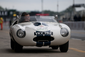 Jaguar E2A (1960) - Impressionen aus der Boxengasse Le Mans Classic 2012 - im Plateau 3 (1957-1961)
