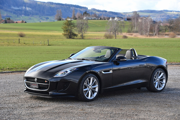Jaguar F-Type Convertible S 3.0 (2014) - als Lot 44 an der Versteigerung der Oldtimer Galerie in Toffen am 28. März 2020