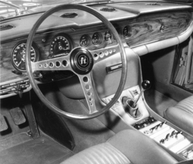 Jaguar FT Bertone (1966) - Lenkrad und Armaturenbrett