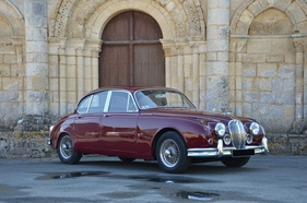 Jaguar MK 2 3.8 (1964) - als Lot 207 angeboten an der Artcurial Le Mans Classic Versteigerung am 5. Juli 2014