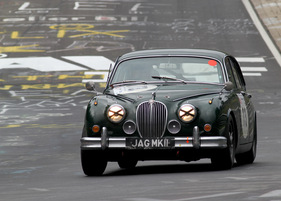 Jaguar MK II (1965) - AVD Historic Marathon 2011 (1965)