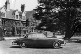 Jaguar Mark 2 (1960) - Silhouette Jaguar Mark 2 (1960) - Silhouette