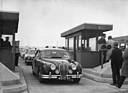 Jaguar Mark 2 (1964) - das erste Auto auf der Forth Bridge
