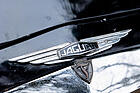 Jaguar Mark VII Coupé Meteor (1951) – Die Kombination dieser beiden Embleme fand sich nur auf drei Autos