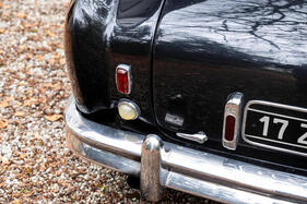 Jaguar Mark VII Coupé Meteor (1951) – winzige Rückleuchten über mächtigem Stossfänger