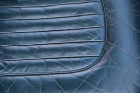Jaguar Mk 2 2,4 Litre (1964) - Leder mit Patina