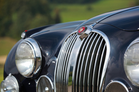 Jaguar Mk 2 2,4 Litre (1964) - der rundliche Kühlergrill