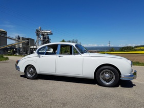Jaguar Mk 2 3.8 Litre Saloon (1960) - als Lot 60 an der Versteigerung der Oldtimer Galerie Toffen anlässlich der Dolder Classics am 11. Juni 2016