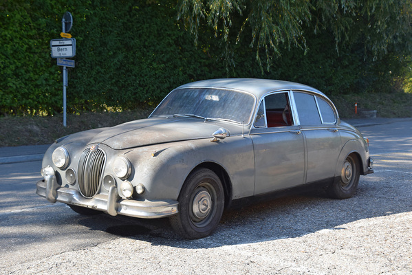 Jaguar Mk 2 3.8-Litre Saloon (1961) - als Lot 70 an der Versteigerung der Oldtimer Galerie Toffen am 20. Oktoberl 2018