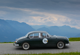 Jaguar Mk II (1963) - in der Klasse Tourenwagen am Start beim Gaisbergrennen 2014