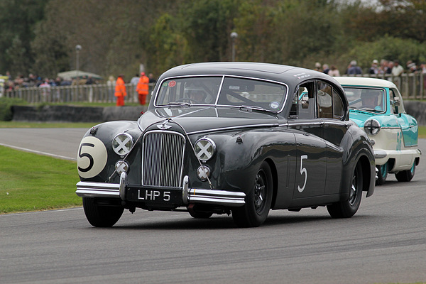 Jaguar Mk VII (1951) - Rennen R5 und R12 - St Mary's Trophy am Goodwood Revival 2012