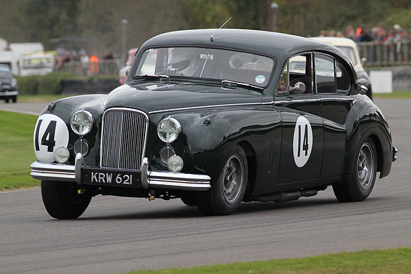 Jaguar Mk VII (1952) - Rennen R5 und R12 - St Mary's Trophy am Goodwood Revival 2012
