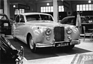 Jaguar Mk VII (1953) - klassisch ausgeprägt - am Automobilsalon in Genf 1953