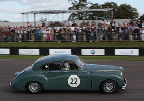 Jaguar Mk VII (1954) - Rennen R5 und R12 - St Mary's Trophy am Goodwood Revival 2012 (1954)